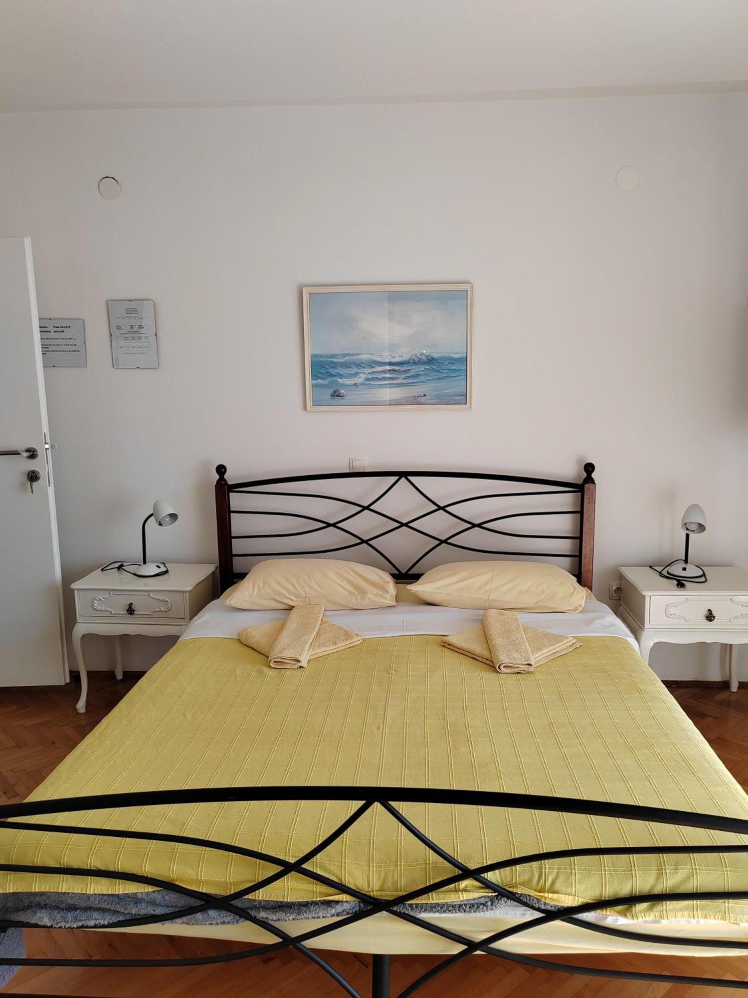 Hotel Plaza 2 Sveti Juraj Esterno foto